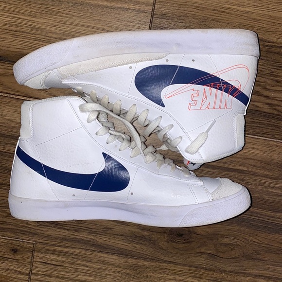 Nike Blazer Mid 77 Vintage “Reverse Logo” - Picture 2 of 4